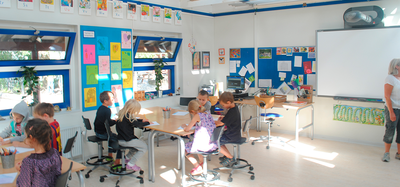 Endrup School, Fredensborg, Denmark - VELUX cases