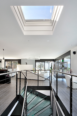 VELUX AMERICA EXPANDS FLAT ROOF PRODUCTS  WITH CURVED GLASS AND ROOF ACCESS SKYLIGHTS