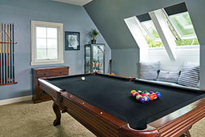 Sarah D's pool table with VELUX skylight and blinds